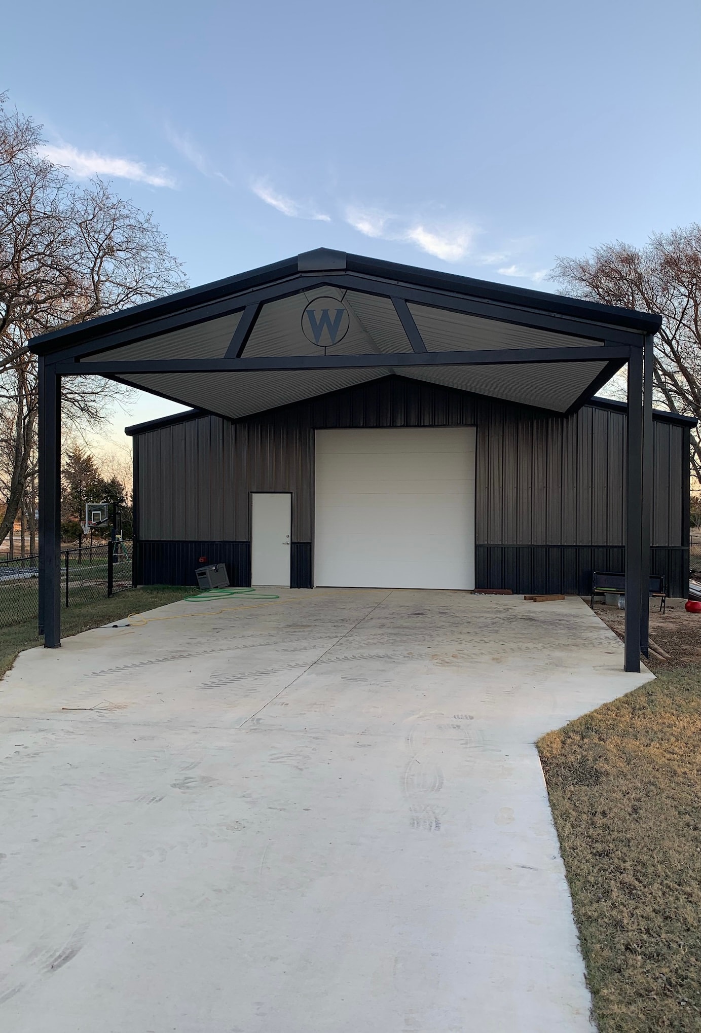 Barndominium metal home residential steel building